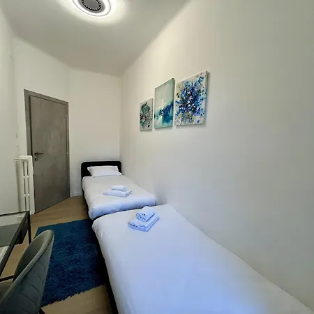 Apartment Maison Ecru - Reception